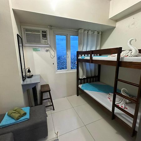 Green Residences Staycation By Pbyy Manila Exterior photo