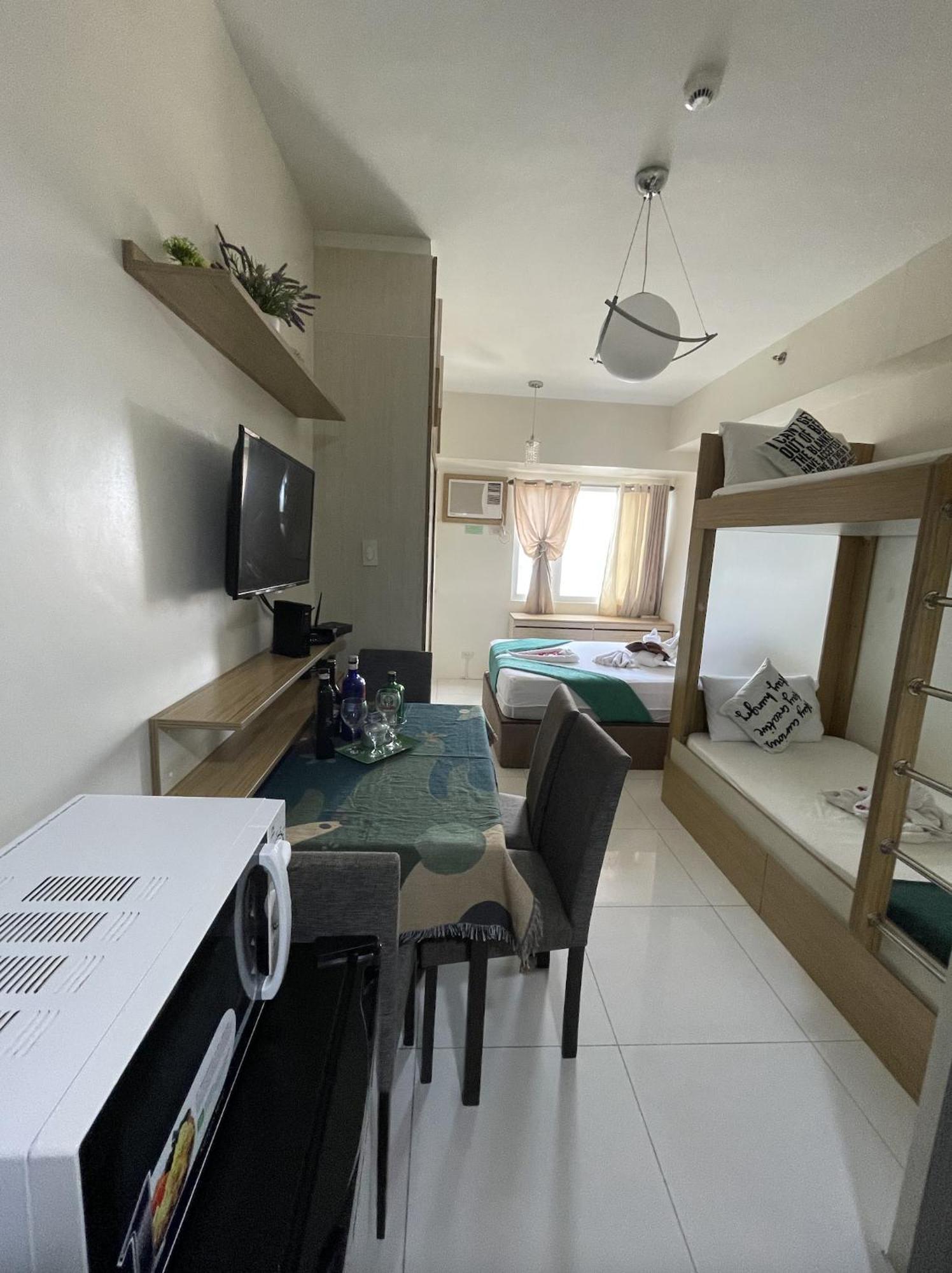 Green Residences Staycation By Pbyy Manila Exterior photo