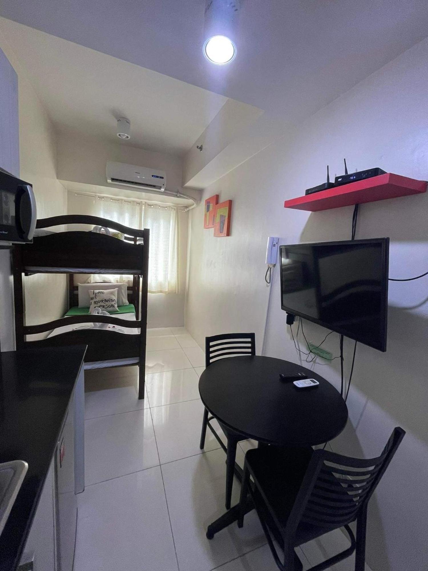 Green Residences Staycation By Pbyy Manila Exterior photo