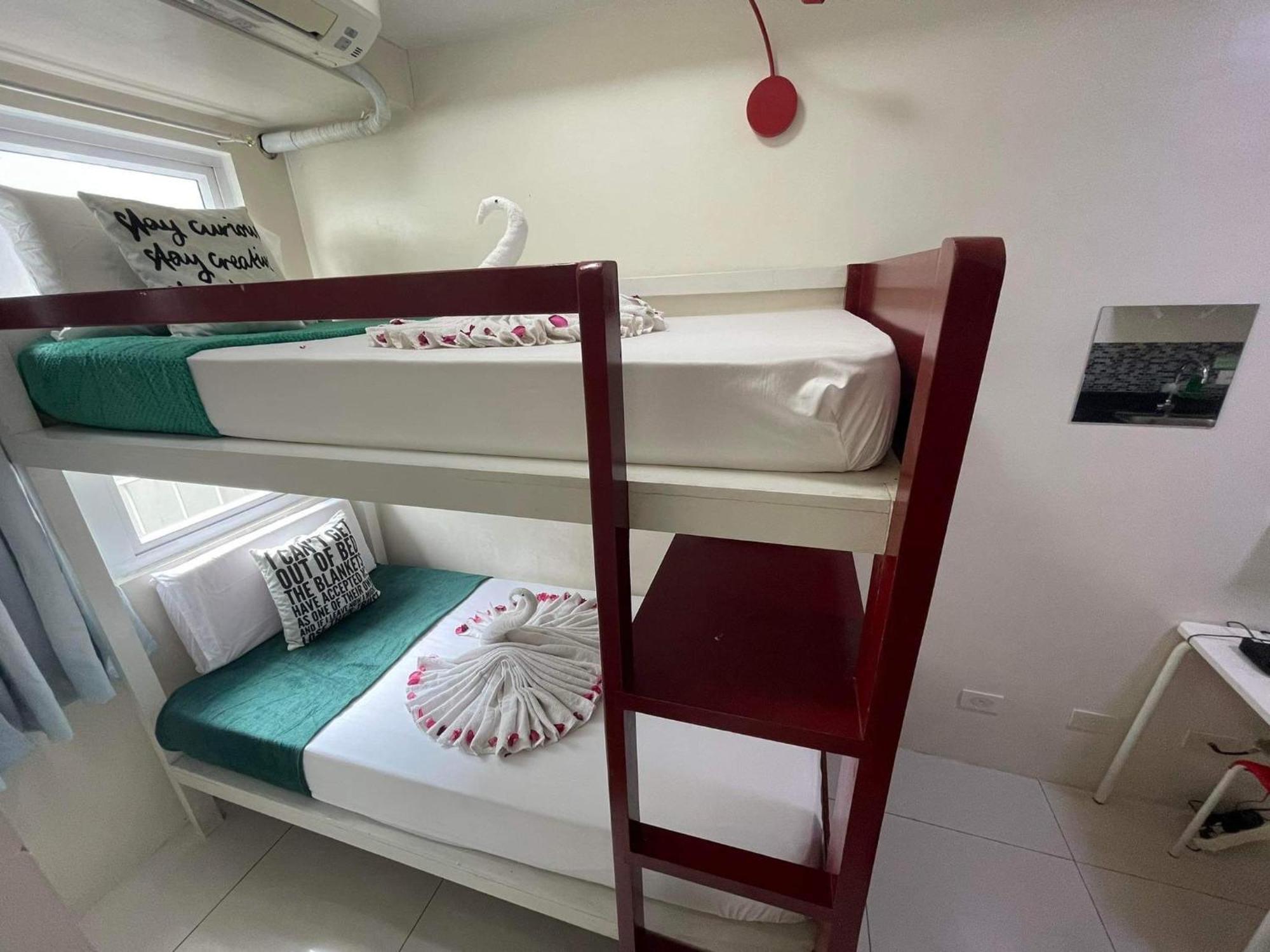 Green Residences Staycation By Pbyy Manila Room photo